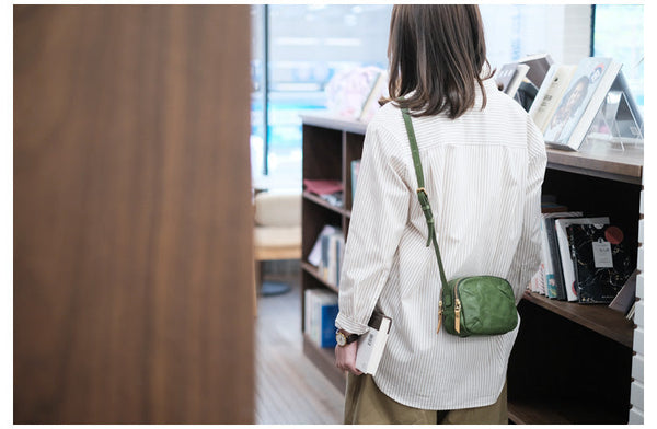 Fashion Women's Leather Chest Sling Bag Crossbody Sling Pack For Women Casual