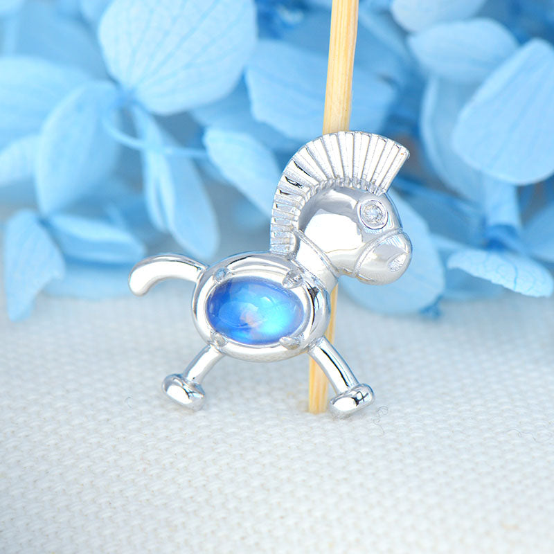 Womens Sterling Silver Moonstone Pendant Necklace Birthstone Necklace For Women Beautiful