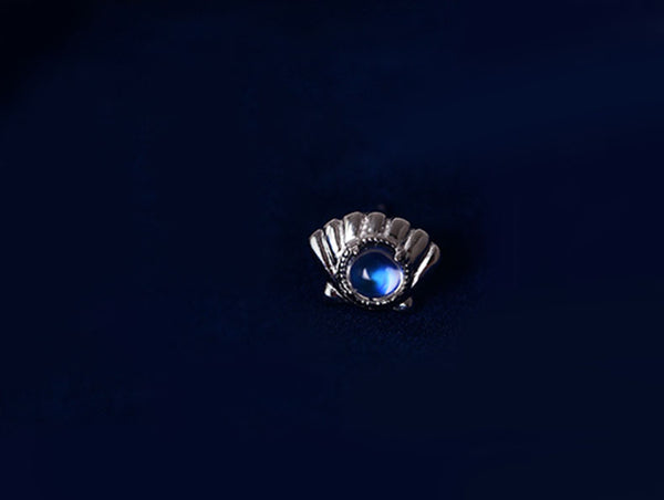 Cute Ocean Crab Shaped Silver Blue Moonstone Stud   Earrings June Birthstone Jewelry for Women