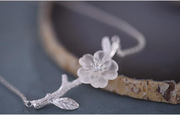 White Quartz Crystal Flower Pendant Necklace in White Gold Plated Silver For Women
