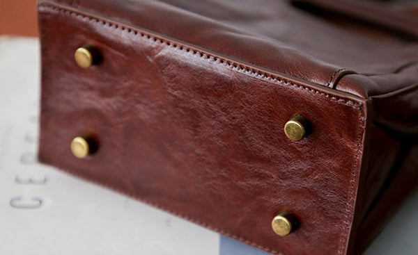 Womens Small Vegetable Tanned Leather Underarm Bag Vertical Handbag and Crossbody Bag