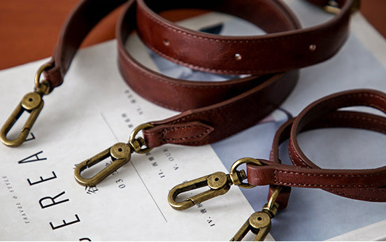 Womens Small Vegetable Tanned Leather Underarm Bag Vertical Handbag and Crossbody Bag