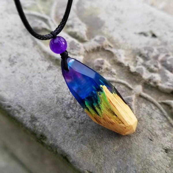 Aurora Ocean Resin and Wood Pendant Necklace Handmade Two Tone Rosewood Jewelry for Women Accessories
