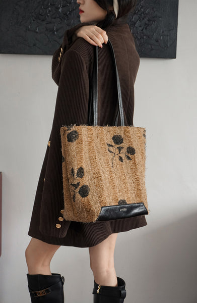 Boho Women's Large Woven Tote Bag with PU Leather Straps Casual Shoulder Handbag for Daily and Travel Use Beautiful