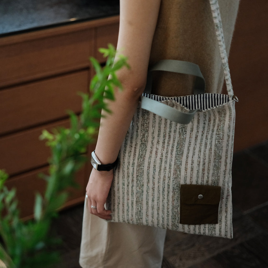 Canvas Tote Bag for Women Striped Cotton Canvas Shoulder Bag with Front Pocket Affordable