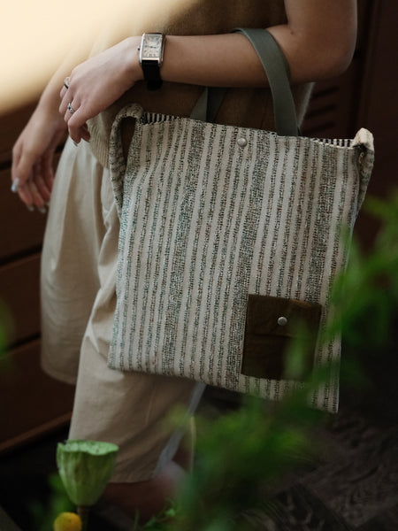 Canvas Tote Bag for Women Striped Cotton Canvas Shoulder Bag with Front Pocket Fashionable