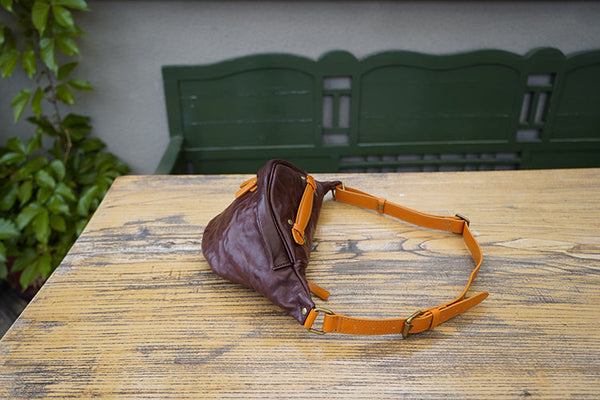 Cool Women's Chest Sling Bag Brown Leather Shoulder Bag Durable