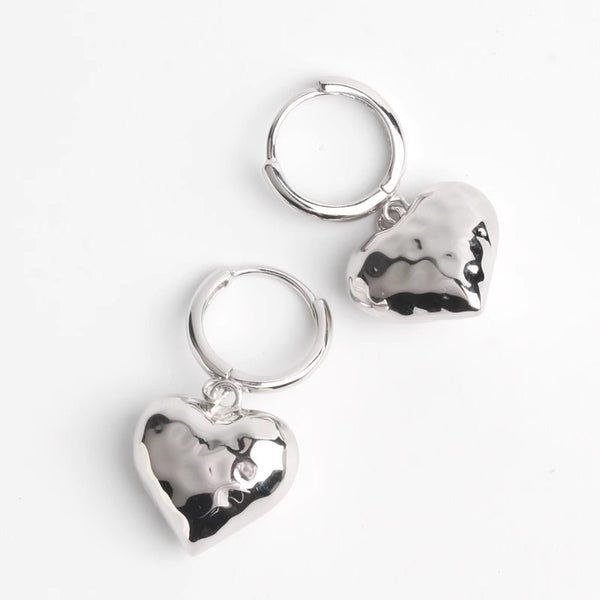 Cute Womens Silver Dangle Earrings Gold Plated Silver Heart Earrings For Women Details