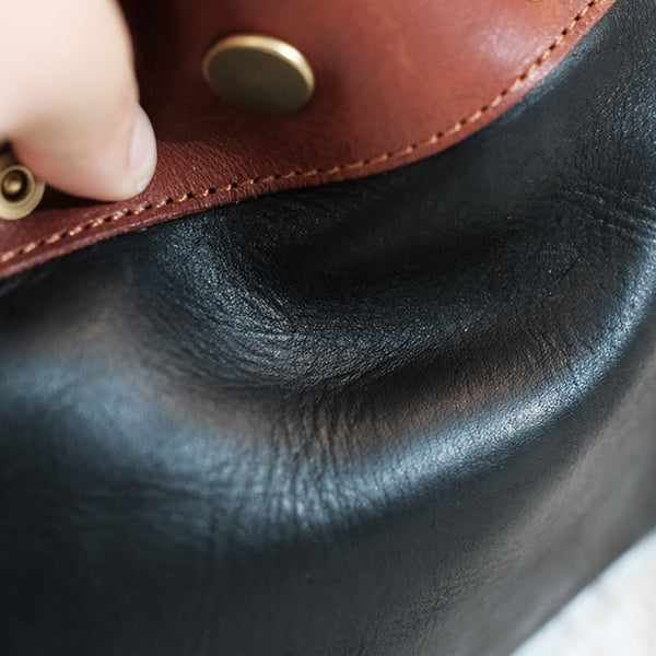 Elegant Womens Small Black Leather Crossbody Handbag Shoulder Tote Bag Details