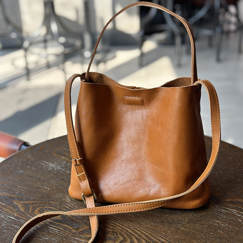 Full Grain Leather Bucket Bag for Women Vintage Cowhide Crossbody Handbag Accessories