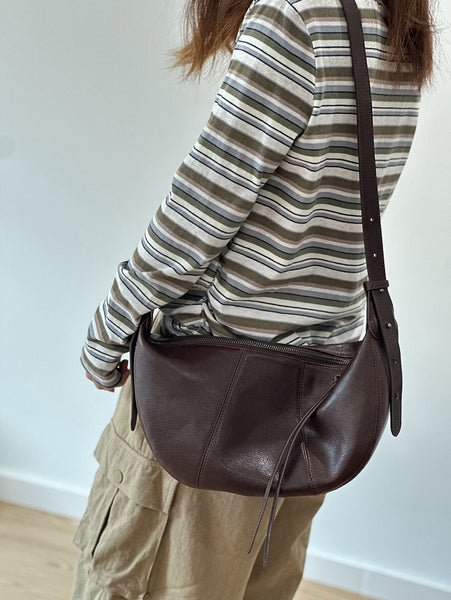 Genuine Leather Crescent Crossbody Bag for Women Adjustable Shoulder Bag with Zipper CompartmentsCool