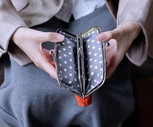 Genuine Leather Kiss Lock Wallet for Women Mini Bifold Coin Purse Durable