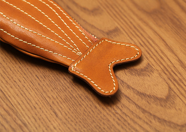 Handmade Genuine Leather Fish Coin Purse and Key Holder Vegetable Tanned Cowhide Cute Small Zipper Pouch Mini