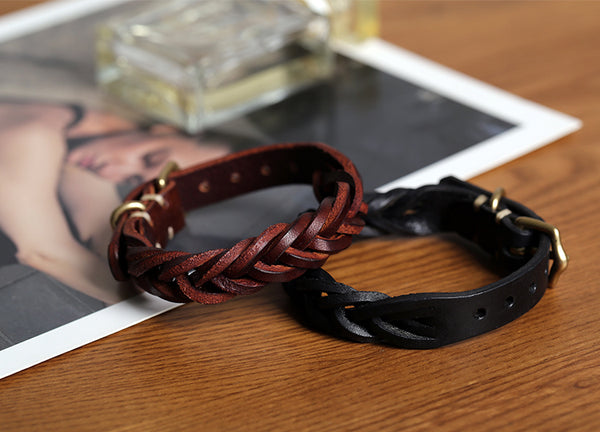 Handmade Vintage Vegetable Tanned Leather Bracelet with Brass Buckle Adjustable Unisex Wristband Fashion