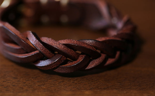 Handmade Vintage Vegetable Tanned Leather Bracelet with Brass Buckle Adjustable Unisex Wristband Stylish