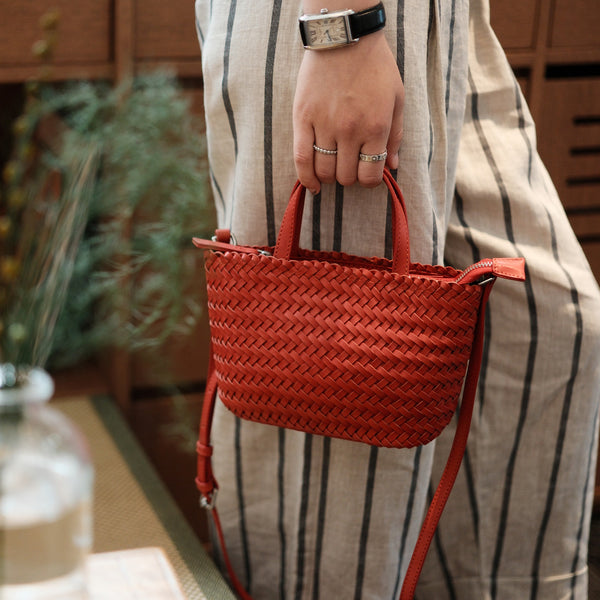 Handwoven Leather Tote Bag for Women Vintage Crossbody Handbag in Top Grain Cowhide Accessories
