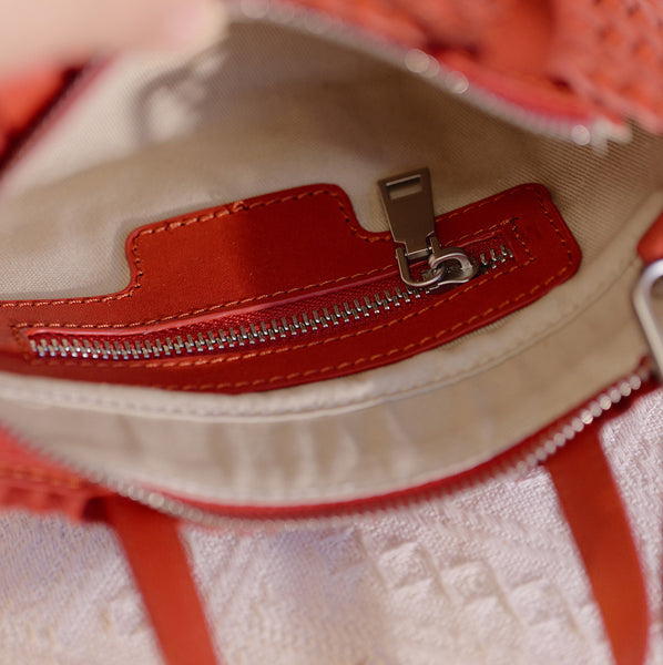 Handwoven Leather Tote Bag for Women Vintage Crossbody Handbag in Top Grain Cowhide Inside