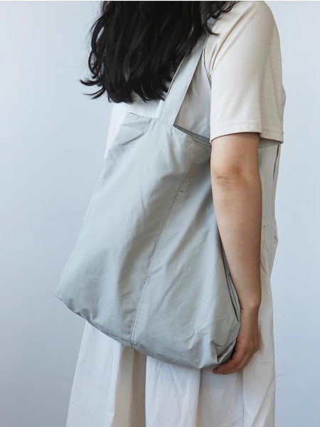 Lightweight Nylon Tote Bag for Women Large Shoulder Handbag with Zipper Pouch Minimalist