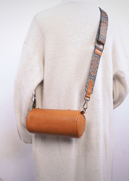 Vintage Mini Leather Purse for Women Compact Underarm and Crossbody Bag