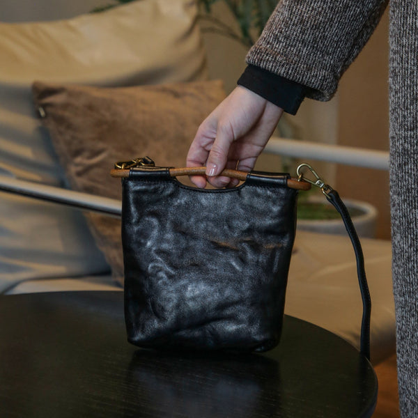 Small Leather Crossbody Bag for Women Mini Lightweight Shoulder Purse