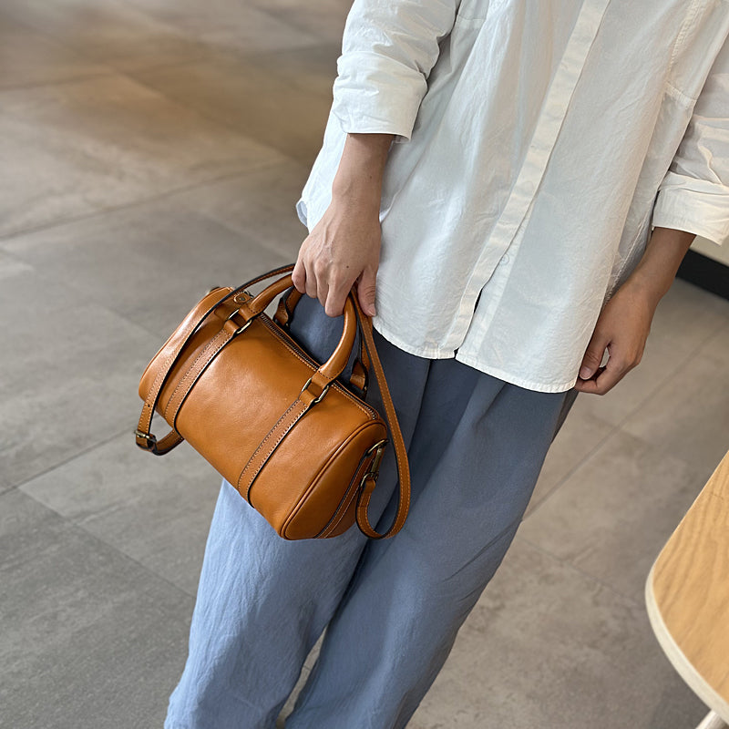 70's USA製 Leather mini boston bag Mini Boston Bag- Women's Soft Leather Barrel Bag Handmade
