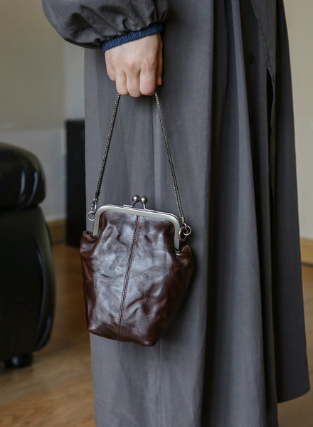 Vintage Genuine Leather Kiss Lock Bag for Women Small Crossbody Purse Casual