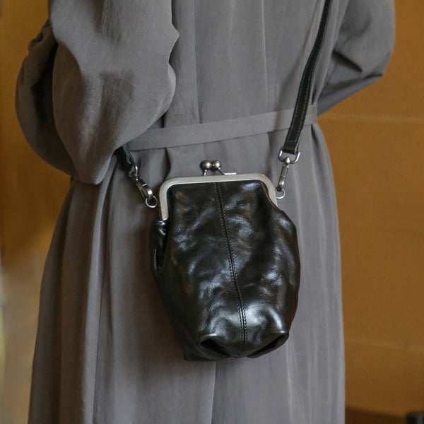 Vintage Genuine Leather Kiss Lock Bag for Women Small Crossbody Purse Cool