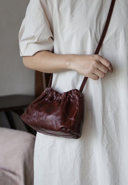 Vintage Genuine Leather Ruched Shoulder Crossbody Bag for Women Soft Vegetable-Tanned Cowhide Purse Beautiful