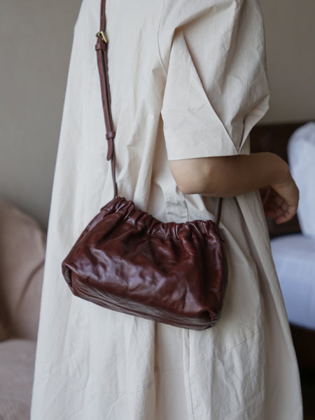 Vintage Genuine Leather Ruched Shoulder Crossbody Bag for Women Soft Vegetable-Tanned Cowhide Purse Cute