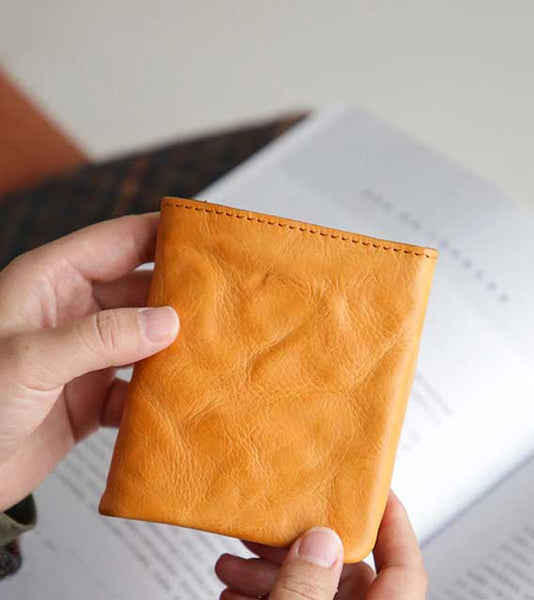 Vintage Genuine Leather Short Wallet for Women Compact Bifold Purse with Card Slots Best