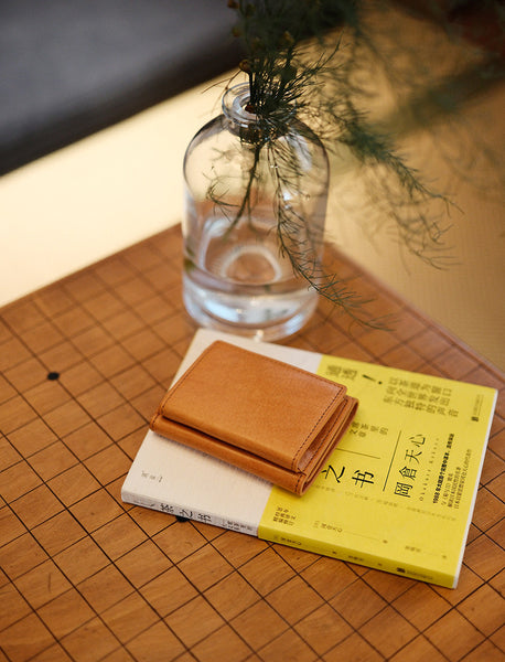 Vintage Genuine Leather Trifold Wallet for Women Small Compact Card Holder Brown
