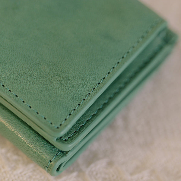 Vintage Genuine Leather Trifold Wallet for Women Small Compact Card Holder Details