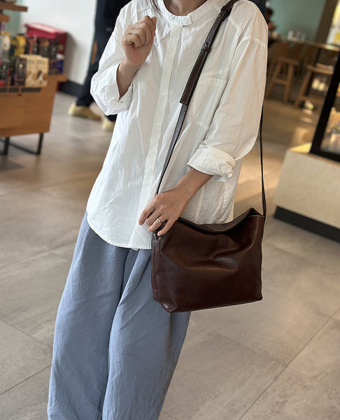 Vintage Women's Real Leather Crossbody Purse Shoulder Bag with Magnetic Closure