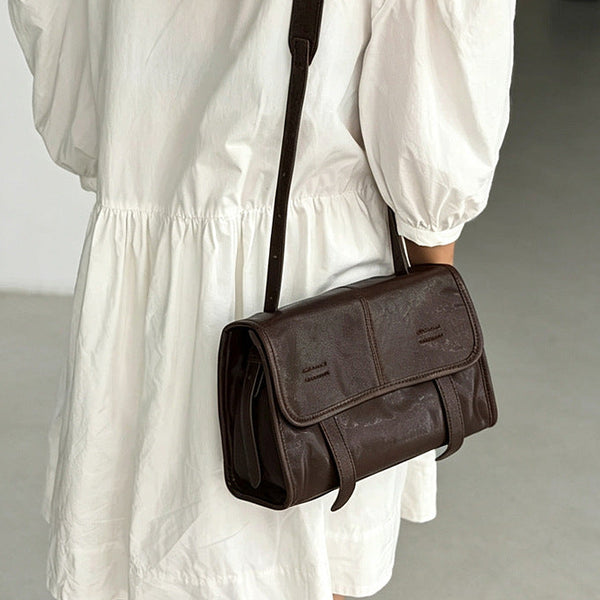 Vintage Leather Messenger Bag for Women Small Vegetable Tanned Crossbody Shoulder Bag Brown