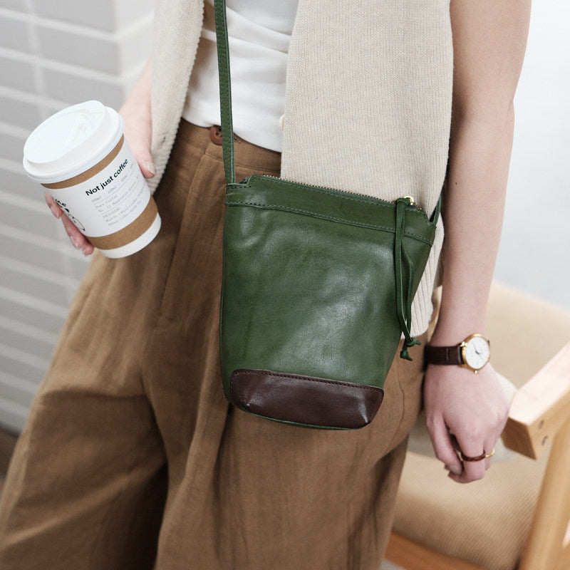 Vintage Leather Mini Bucket Bag Small Phone Crossbody Bag for Women