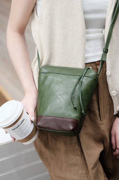 Vintage Leather Mini Bucket Bag Small Phone Crossbody Bag for Women