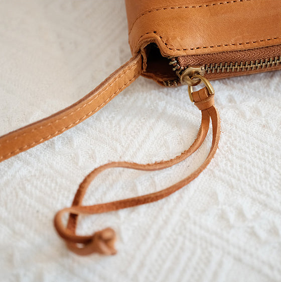 Vintage Leather Mini Bucket Bag Small Phone Crossbody Bag for Women