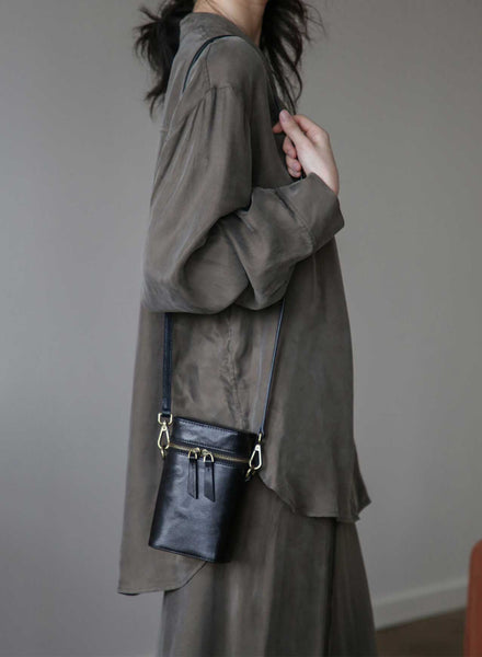 Vintage Leather Phone Crossbody Bag for Women Mini Box Bag in Vegetable Tanned Cowhide Classy