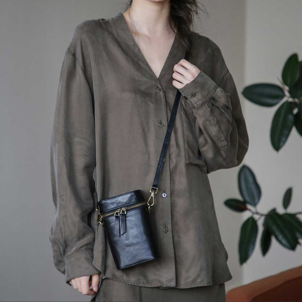 Vintage Leather Phone Crossbody Bag for Women Mini Box Bag in Vegetable Tanned Cowhide Cool