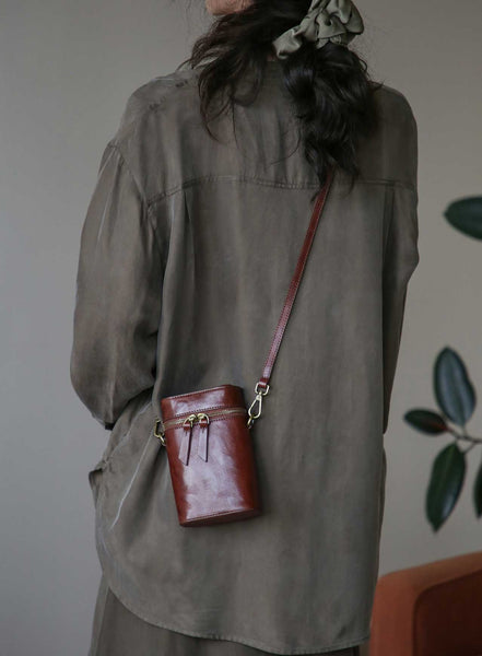 Vintage Leather Phone Crossbody Bag for Women Mini Box Bag in Vegetable Tanned Cowhide Cowhide