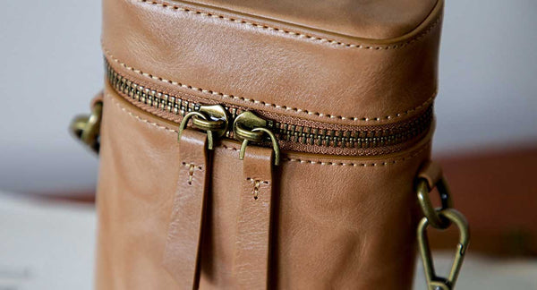 Vintage Leather Phone Crossbody Bag for Women Mini Box Bag in Vegetable Tanned Cowhide Fashion