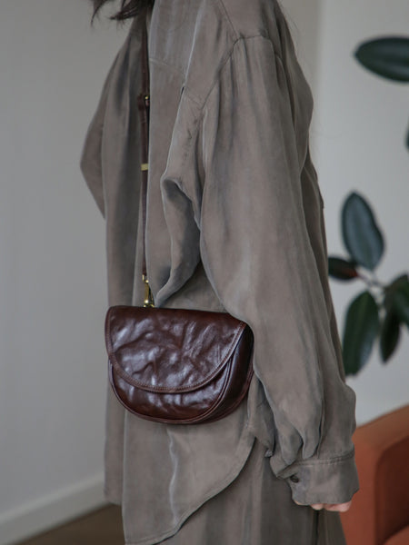 Vintage Leather Saddle Bag for Women Mini Crossbody Purse in Vegetable-Tanned Cowhide Badass