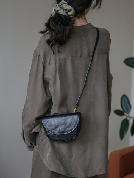 Vintage Leather Saddle Bag for Women Mini Crossbody Purse in Vegetable-Tanned Cowhide Black