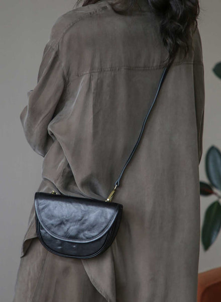 Vintage Leather Saddle Bag for Women Mini Crossbody Purse in Vegetable-Tanned Cowhide Cowhide