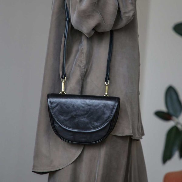 Vintage Leather Saddle Bag for Women Mini Crossbody Purse in Vegetable-Tanned Cowhide Durable