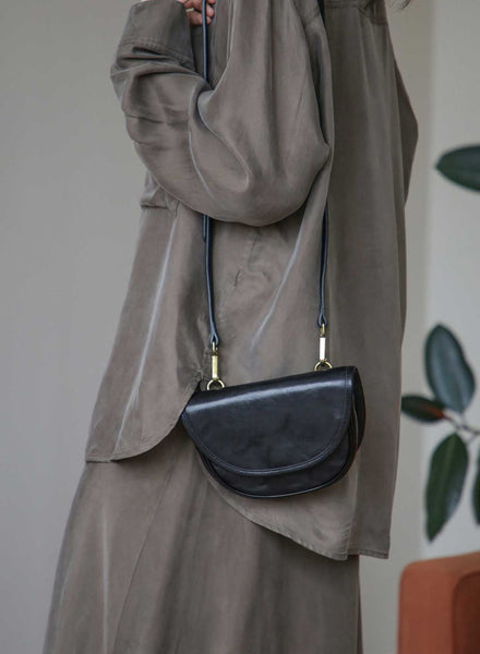 Vintage Leather Saddle Bag for Women Mini Crossbody Purse in Vegetable-Tanned Cowhide Fashion