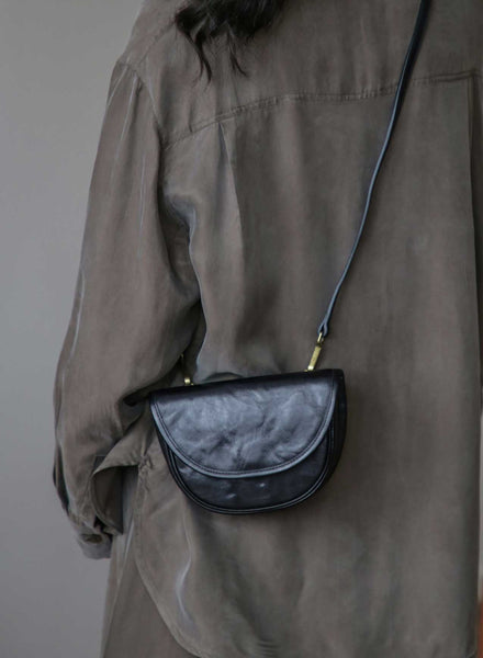 Vintage Leather Saddle Bag for Women Mini Crossbody Purse in Vegetable-Tanned Cowhide Fashionable