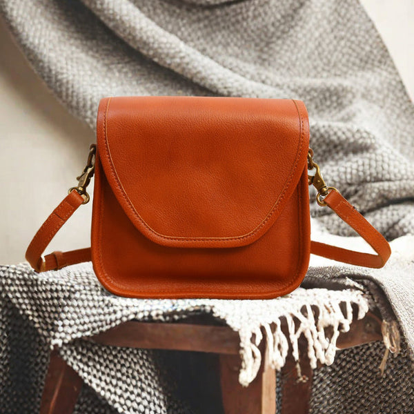 Black Genuine Leather Saddle Crossbody Bag Minimalist Retro Style