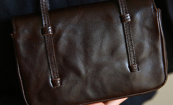 Vintage Mini Leather Shoulder Bag for Women Small Underarm Phone Purse Details