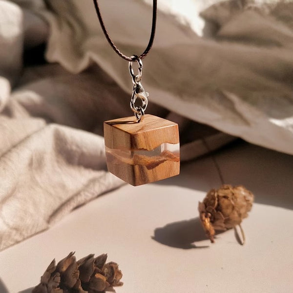 Handmade Sandalwood Resin Pendant Necklace Adjustable Wax Cord Natural Wooden Cube Jewelry for Men and Women Accessories